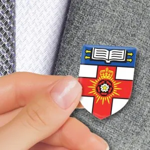PROMOSYON BADGE MEGAN DELUXE